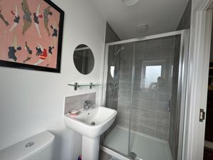 En Suite- click for photo gallery